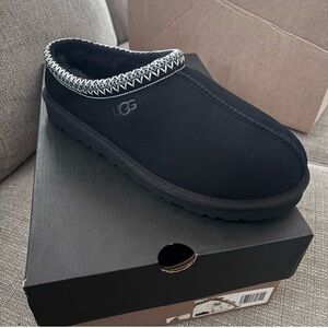 UGG Men's Black Slip-On Loafers